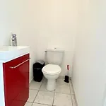 Maison Pour 6 Personnes Avec Garage Et Jardin لو كْروتْوَ