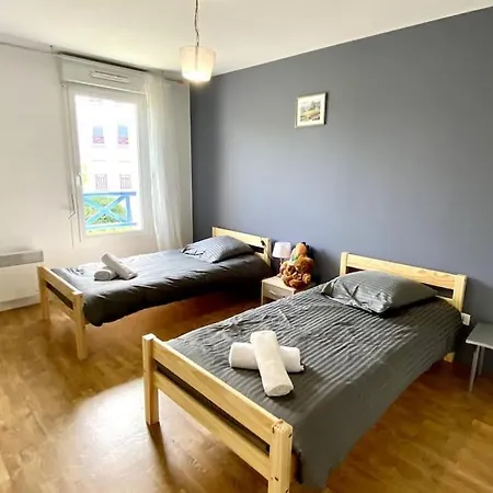 Maison Pour 6 Personnes Avec Garage Et Jardin